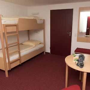 Familien-Zimmer